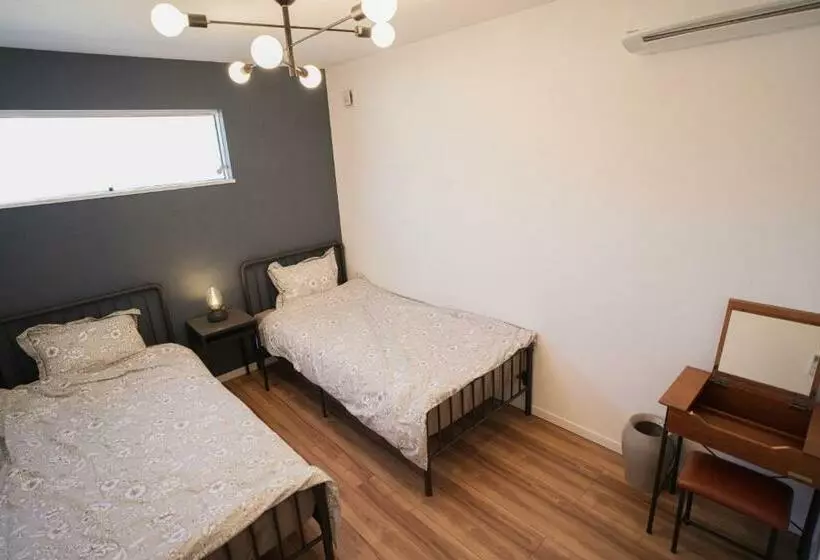 ユースホステル Orange County Guest House