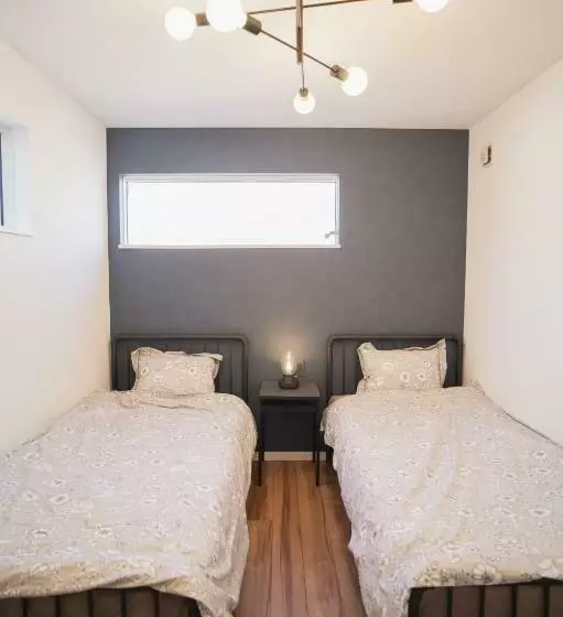 ユースホステル Orange County Guest House