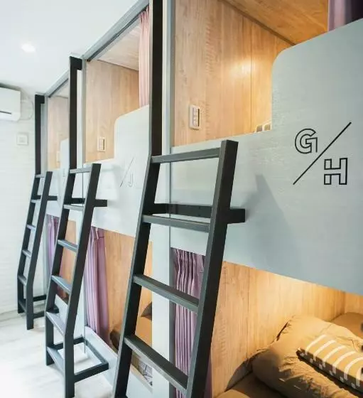 ユースホステル Orange County Guest House