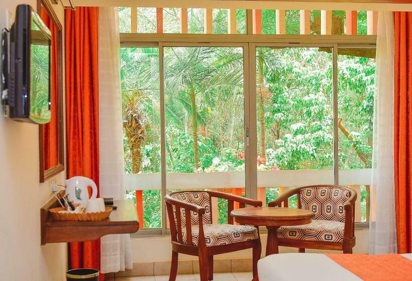 هتل Boulevard Nairobi, City Centre Cbd