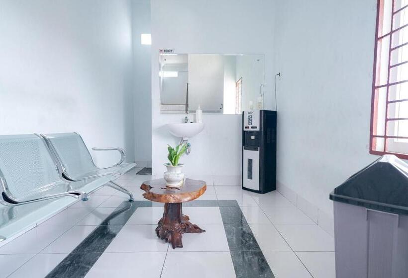 ホテル Koolkost @ Jalan Gaperta Medan