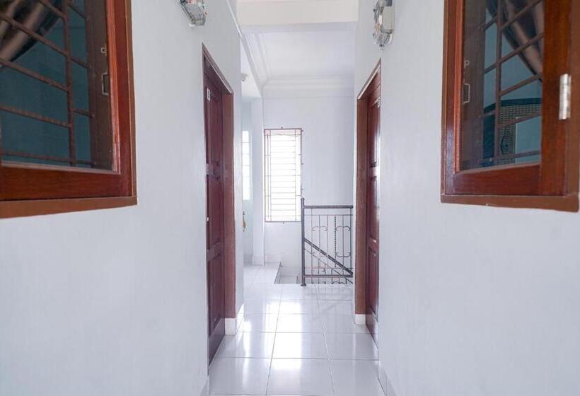 ホテル Koolkost @ Jalan Gaperta Medan