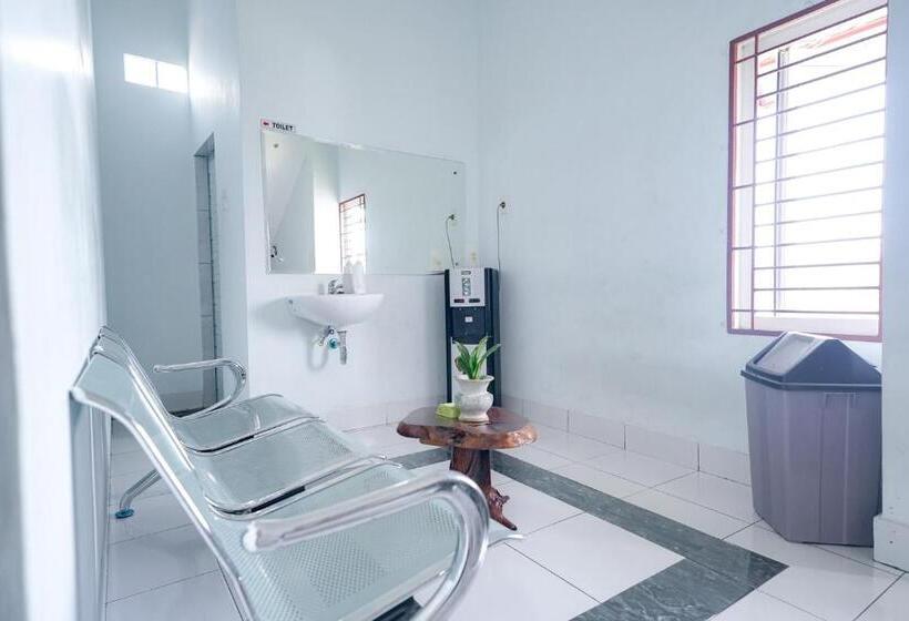 ホテル Koolkost @ Jalan Gaperta Medan