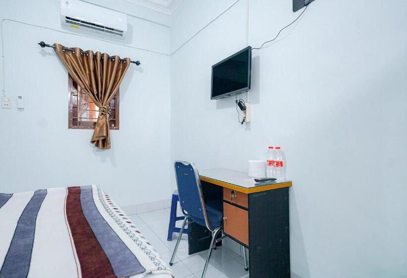 ホテル Koolkost @ Jalan Gaperta Medan