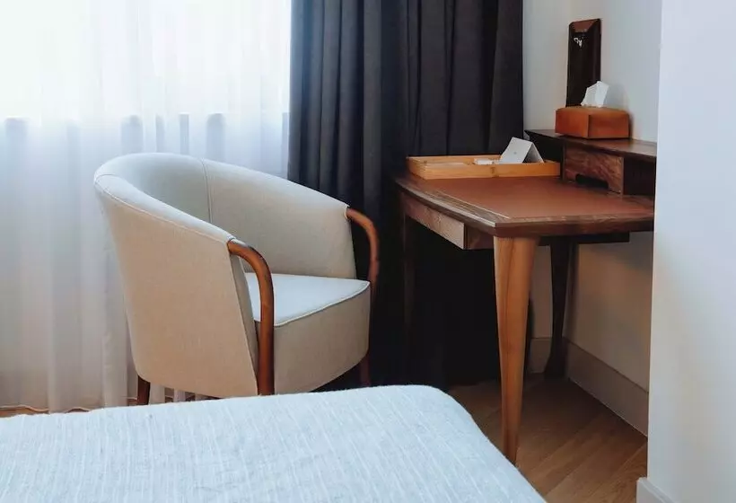 هتل Pana Boutique