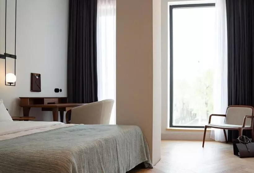 هتل Pana Boutique