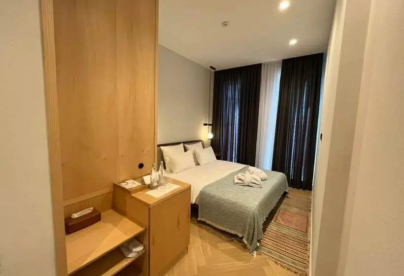 هتل Pana Boutique