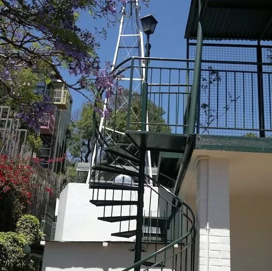 Bed and Breakfast Agterplaas Guesthouse Pty Ltd