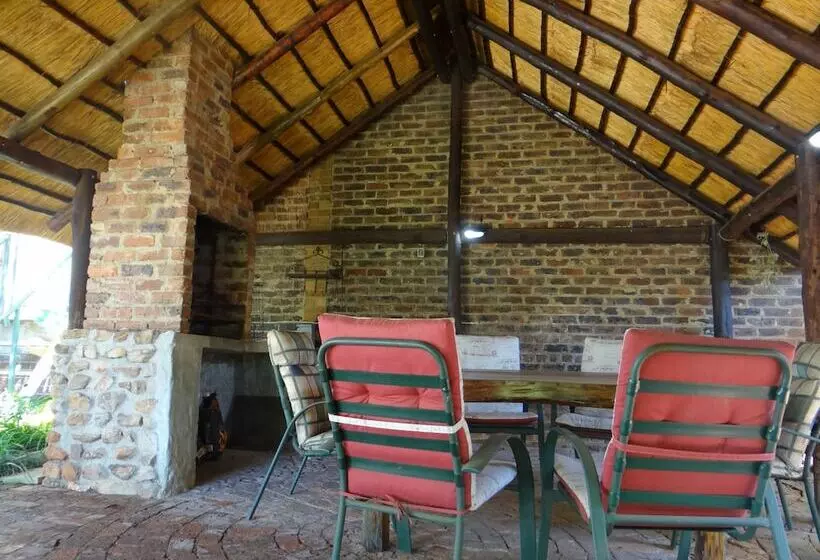 Bed and Breakfast Agterplaas Guesthouse Pty Ltd