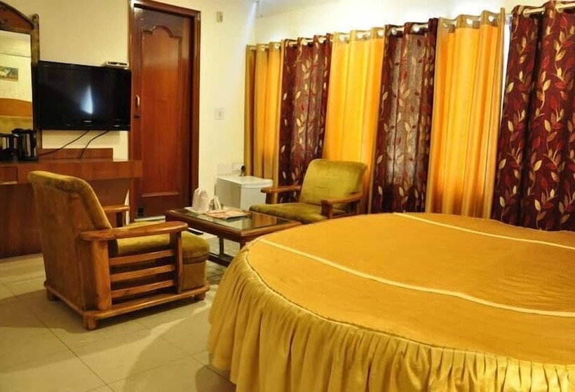 Отель City Plaza 17