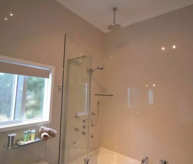 هتل Cumberland Resort And Spa