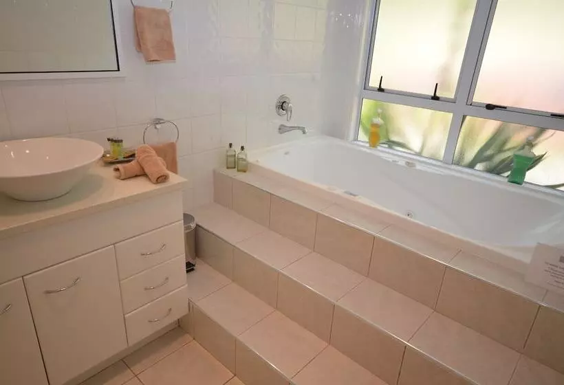 هتل Cumberland Resort And Spa