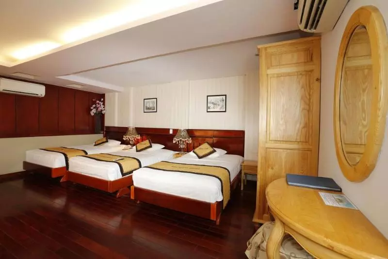 Duc Vuong Saigon Hotel   Bui Vien