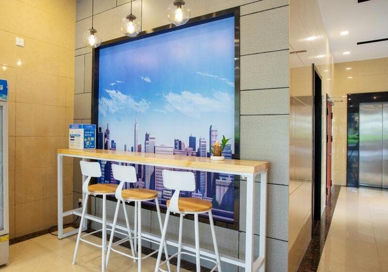 酒店 Greentree Inn Changzhou Xinbei District Taihu Road Wanda Plaza Dinosaur Park Express
