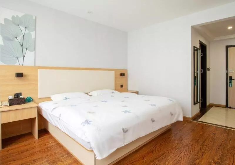 Hotel Greentree Inn Changzhou Xinbei District Taihu Road Wanda Plaza Dinosaur Park Express