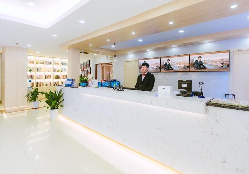 Hotel Greentree Inn Shanghai Dabaishu Business