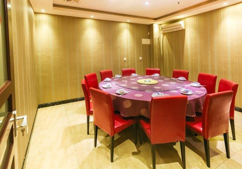 Hotel Greentree Inn Shanghai Dabaishu Business