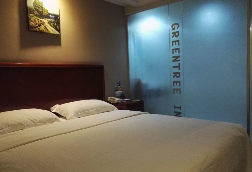 فندق Greentree Inn Wuhan Wuchang Railway Station Business