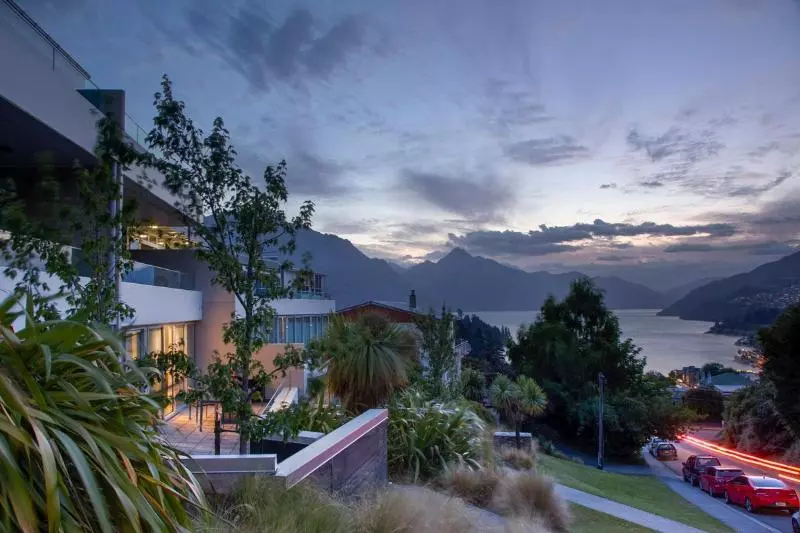 Hotelli Kent Street Apartments  Element Escapes Queenstown