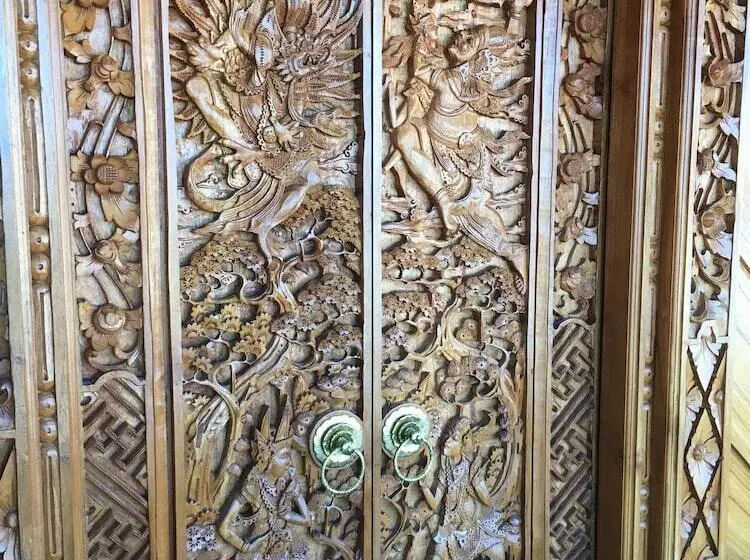 호텔 Made Oka Homestay And Warung