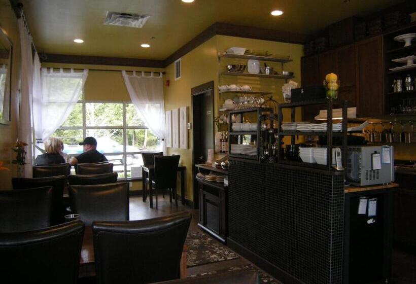 酒店 Oceanside Village Resort