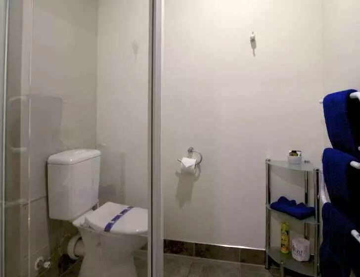 مُتل Landmark Manor