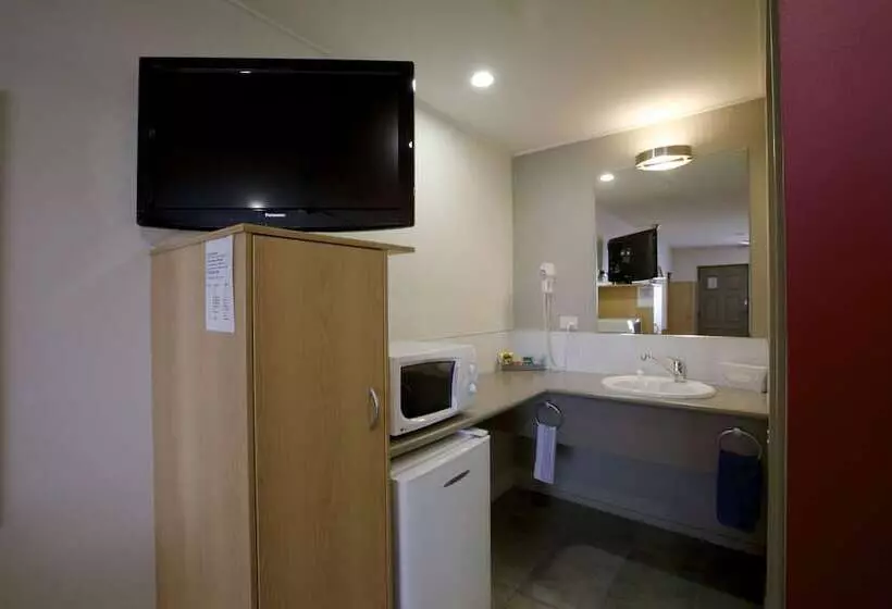 مُتل Landmark Manor