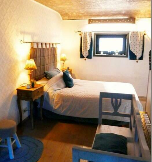 Bed and Breakfast Suite Romance