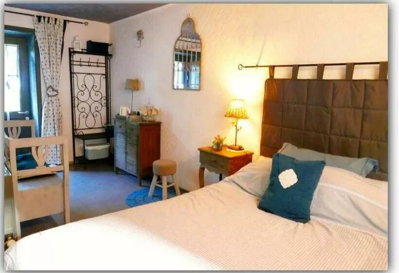 Aamiaismajoitus (B&B) Suite Romance
