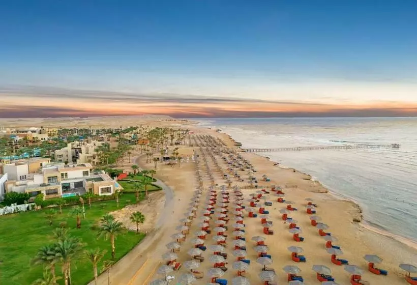 استراحتگاه Pickalbatros Oasis Port Ghalib