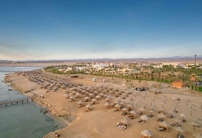 استراحتگاه Pickalbatros Oasis Port Ghalib