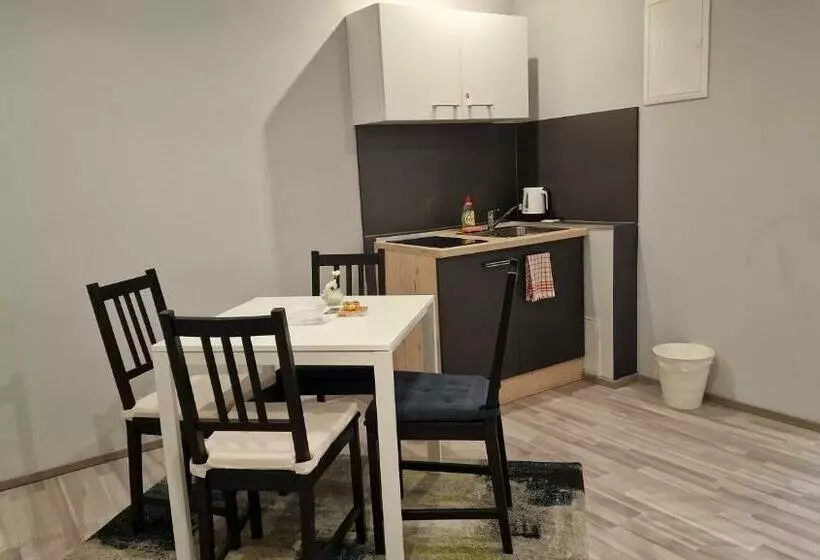 هاستل Palais Elegance Wien