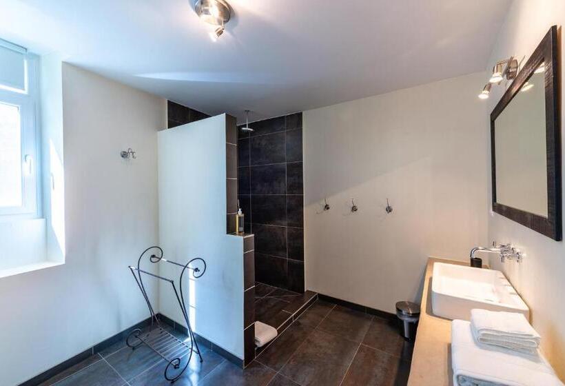 住宿加早餐  Maison D Hôtes Les Caroubiers