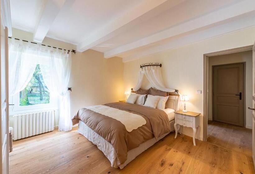 住宿加早餐  Maison D Hôtes Les Caroubiers