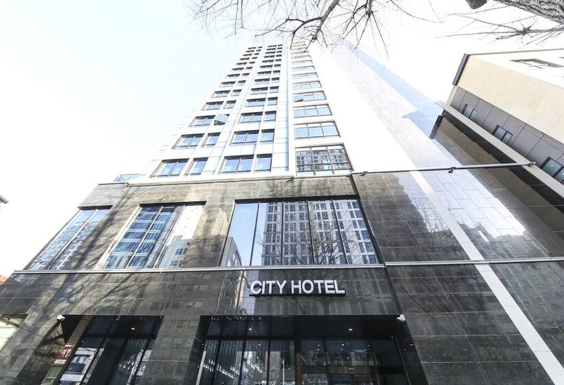 City Hotel The Busan Metro