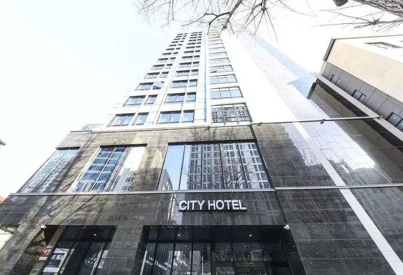 City Hotel The Busan Metro