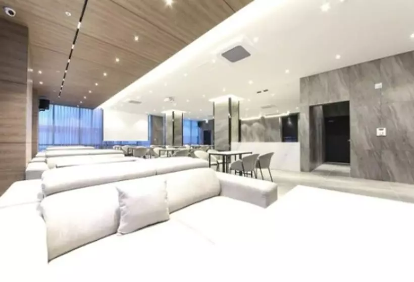 City Hotel The Busan Metro