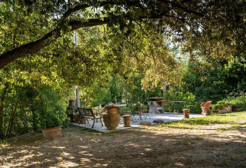 فندق Agriturismo Bellandi