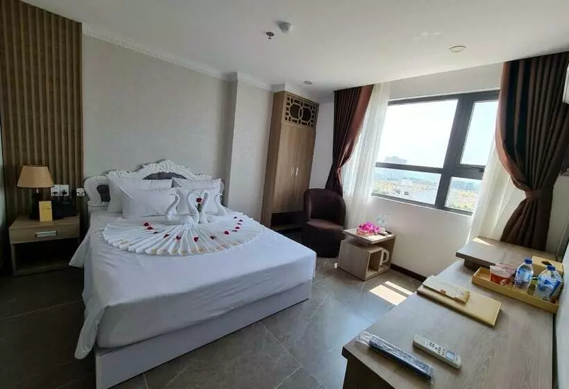 Pearl Beach Hotel Quy Nhon