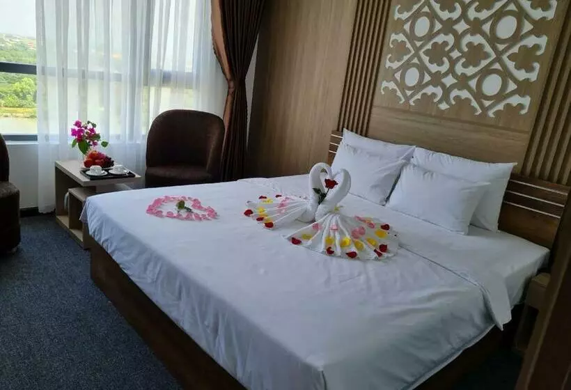 Pearl Beach Hotel Quy Nhon