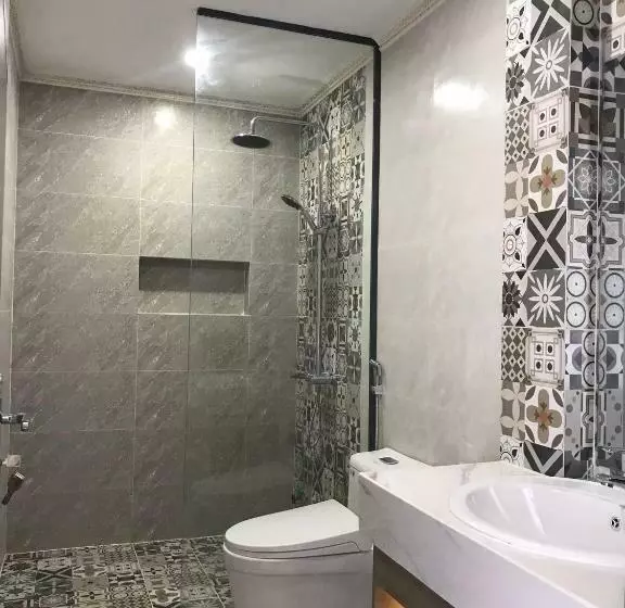 Pearl Beach Hotel Quy Nhon