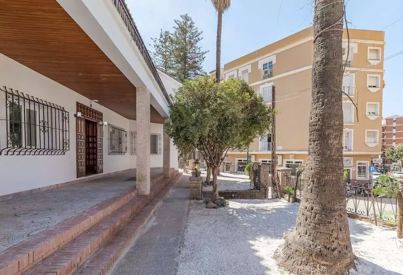 پانسیون Ayz Silvela Auto Check In Property