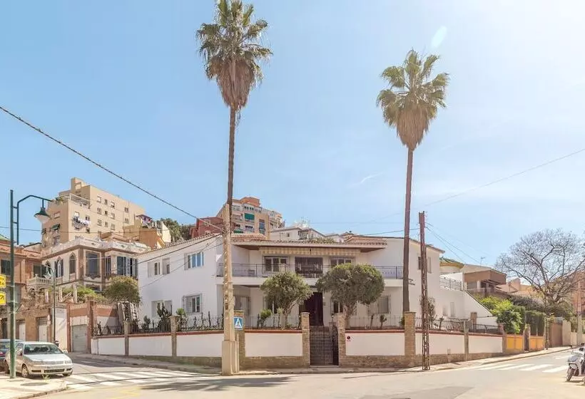 پانسیون Ayz Silvela Auto Check In Property