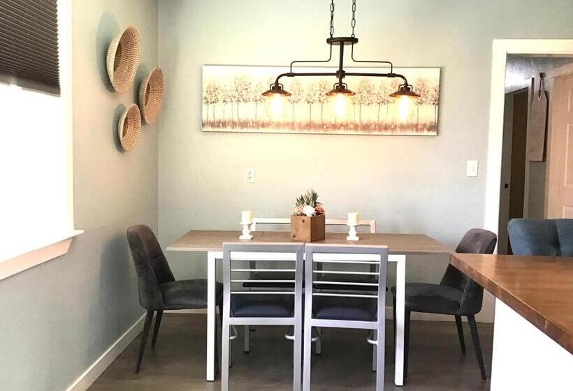 بنسيون Garden Clara