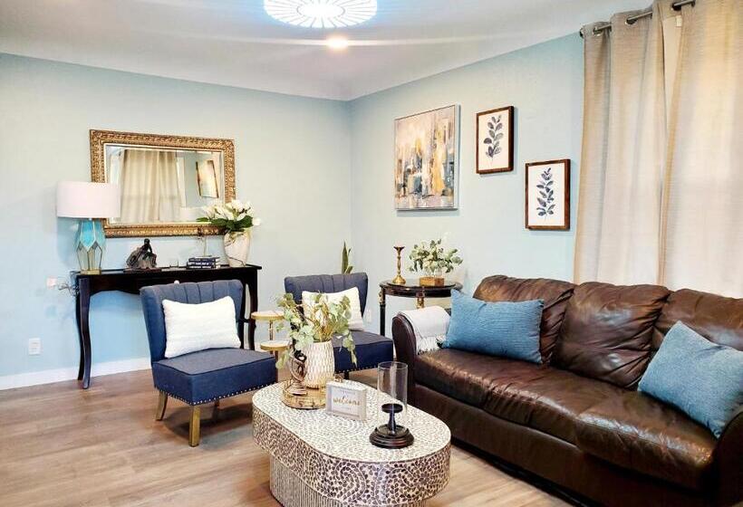 بنسيون Garden Clara