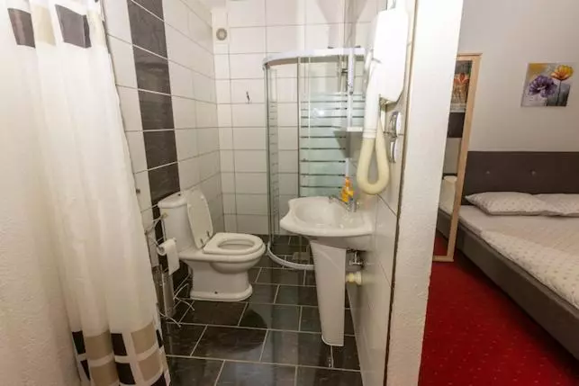 پانسیون Pansion San