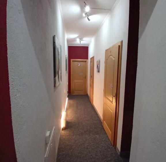 پانسیون Pansion San