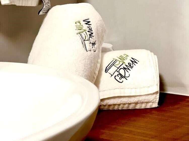 پانسیون Vila Carmem