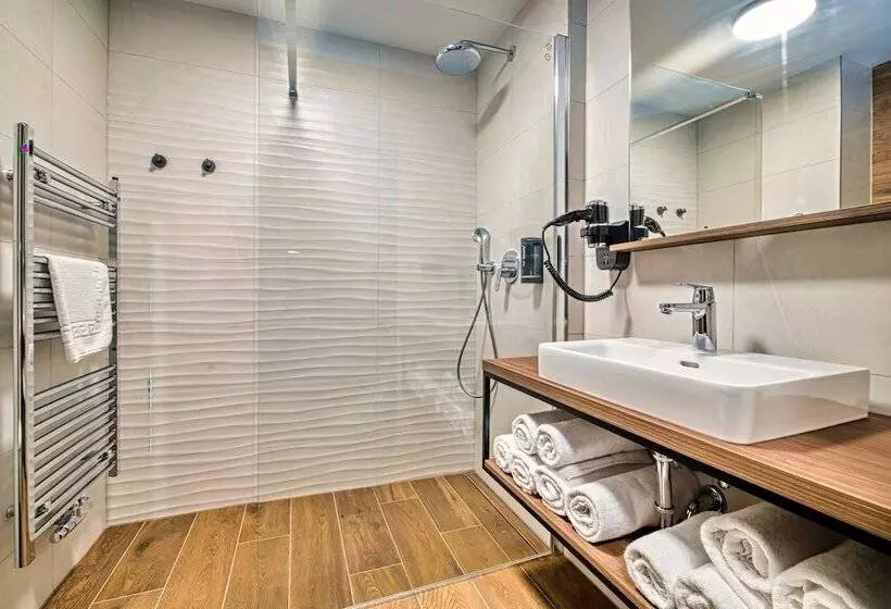 Aba Apartments