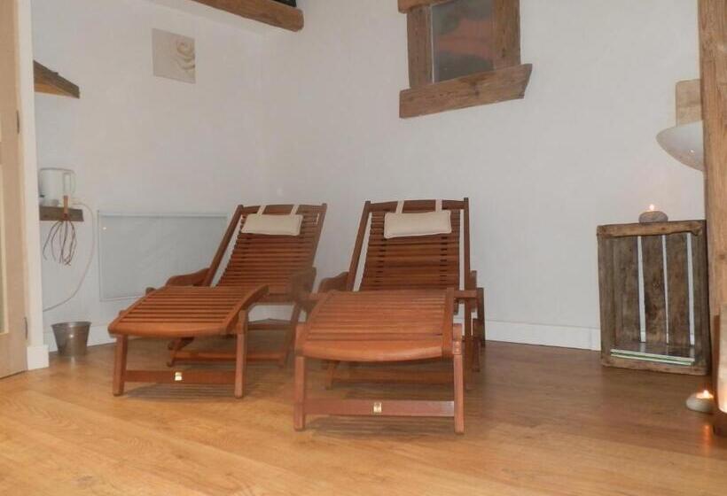 住宿加早餐  Chambre La Longere